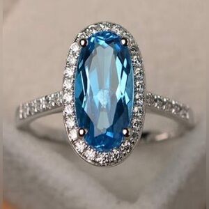 Stunning Silver Platinum Dip Oval Blue Topaz Ring size 9
